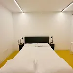 Auberge de jeunesse Nomad *
