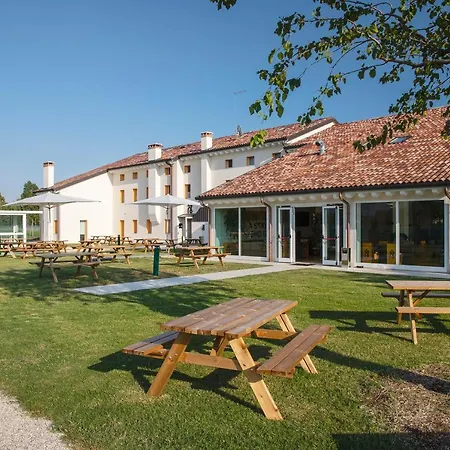 Nomad トレヴィーゾ