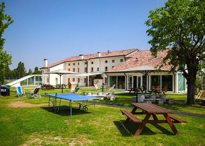 ホステル Nomad *