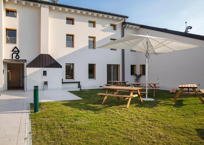 Nomad Hostel Τρεβίζο